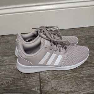 Adidas Cloudfoam Sneakers